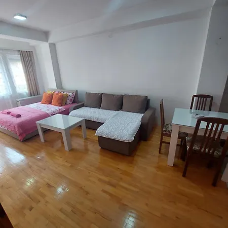 Petreski 1 Apartment